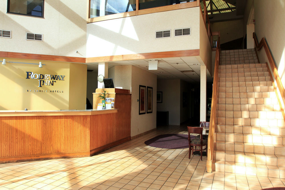 Clarion Inn Fort Collins Exterior photo