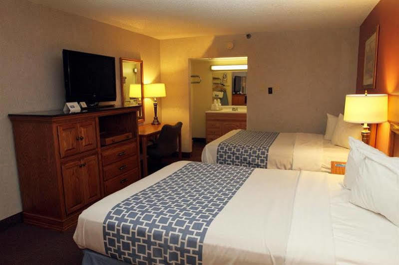 Clarion Inn Fort Collins Exterior photo